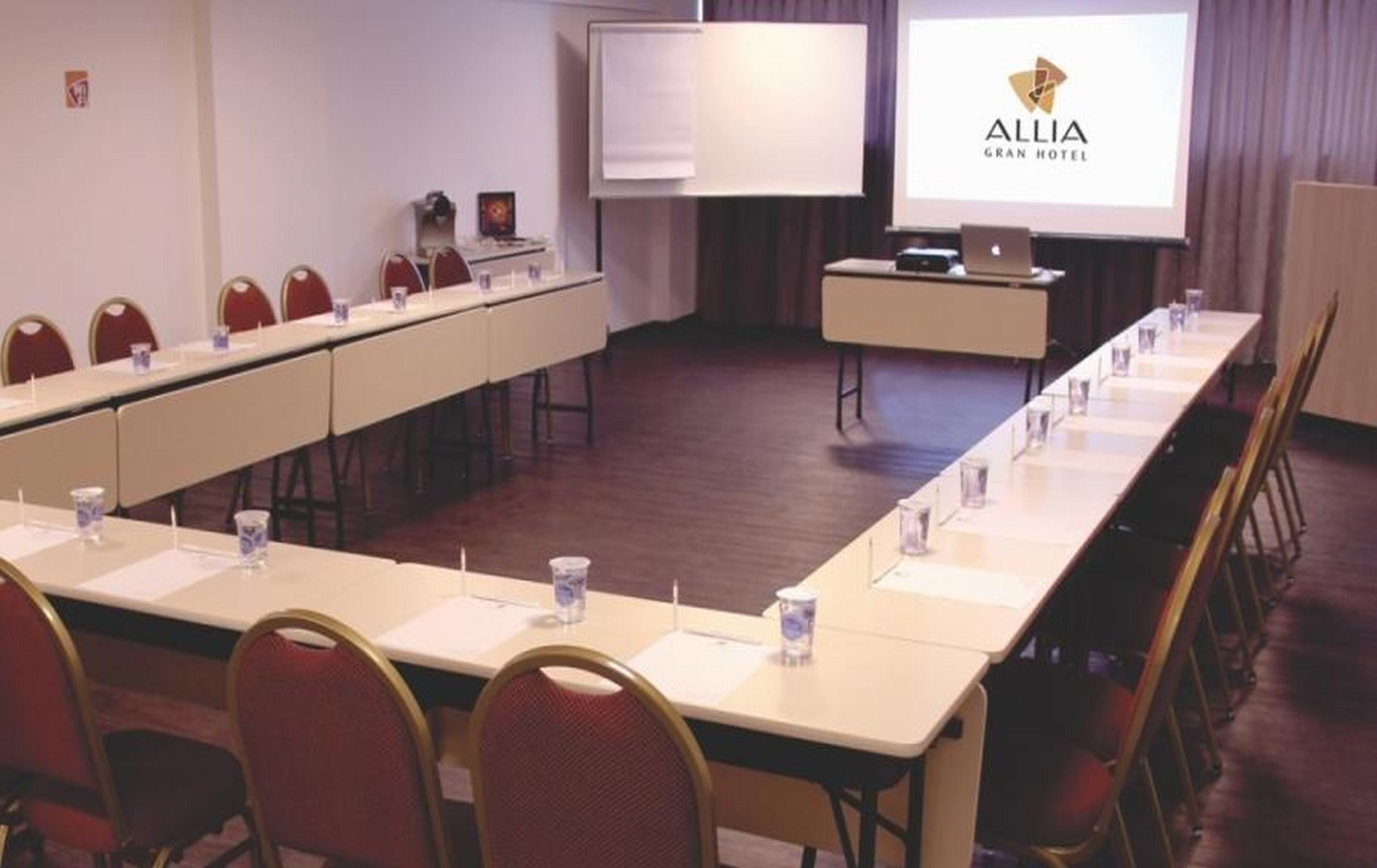Allia Gran Pampulha Suites เบโลโอรีซอนชี ภายนอก รูปภาพ